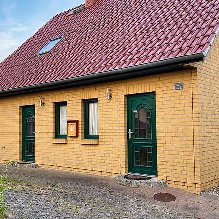 Ferienhaus Zum Findling Goehren  Luaran gambar