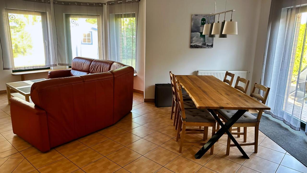 Ferienhaus Zum Findling Goehren  Luaran gambar