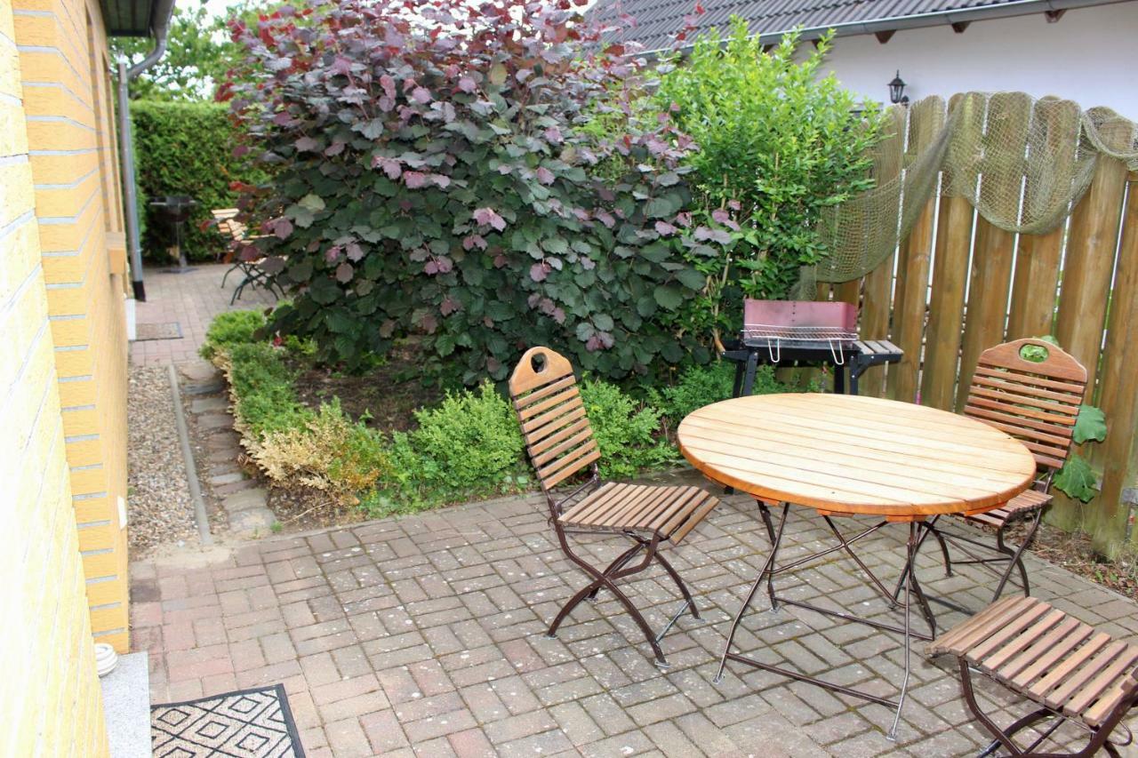 Ferienhaus Zum Findling Goehren  Luaran gambar